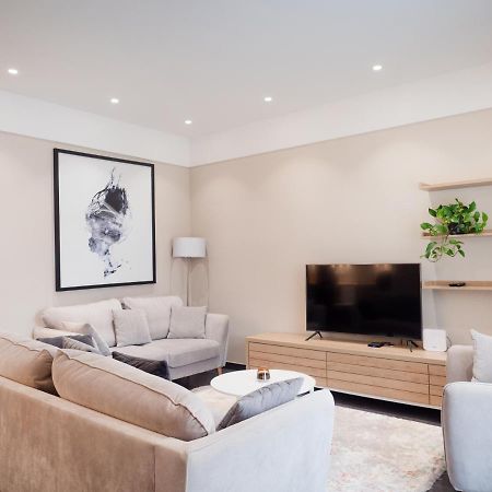 Lake Drive Rooms&Apartments Tiranë Ngoại thất bức ảnh