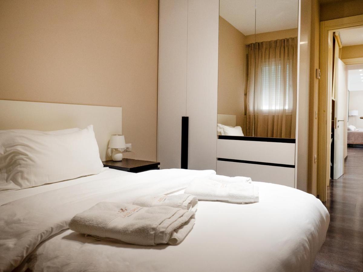 Lake Drive Rooms&Apartments Tiranë Ngoại thất bức ảnh