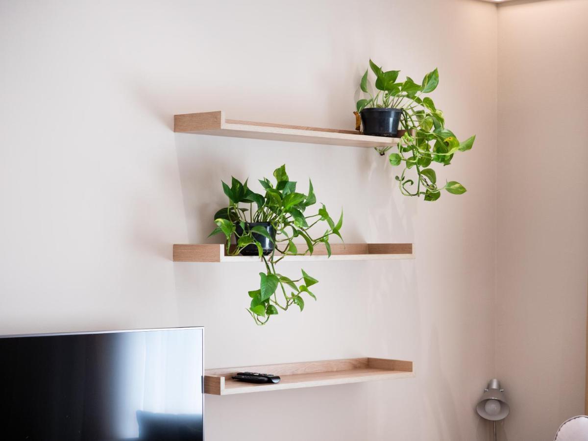 Lake Drive Rooms&Apartments Tiranë Ngoại thất bức ảnh